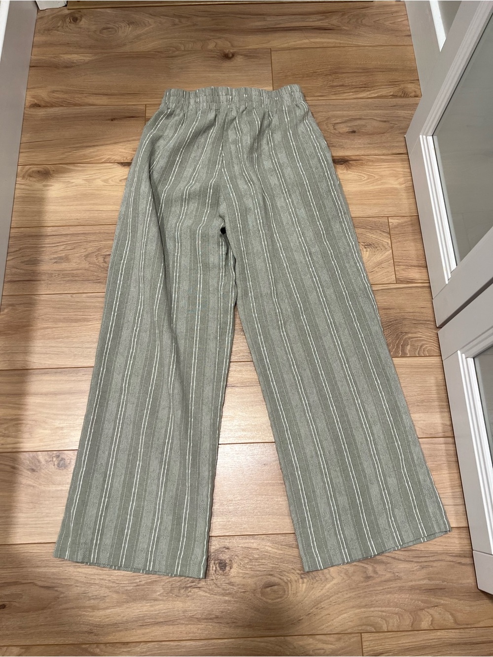 Light Olive Striped Linen Wide-Leg Pants - Sienna Sky - Picture 3 of 5
